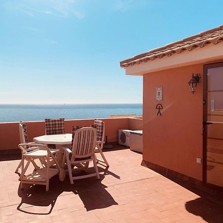 Harbour Lights Townhouse Villa Виларикос Екстериор снимка