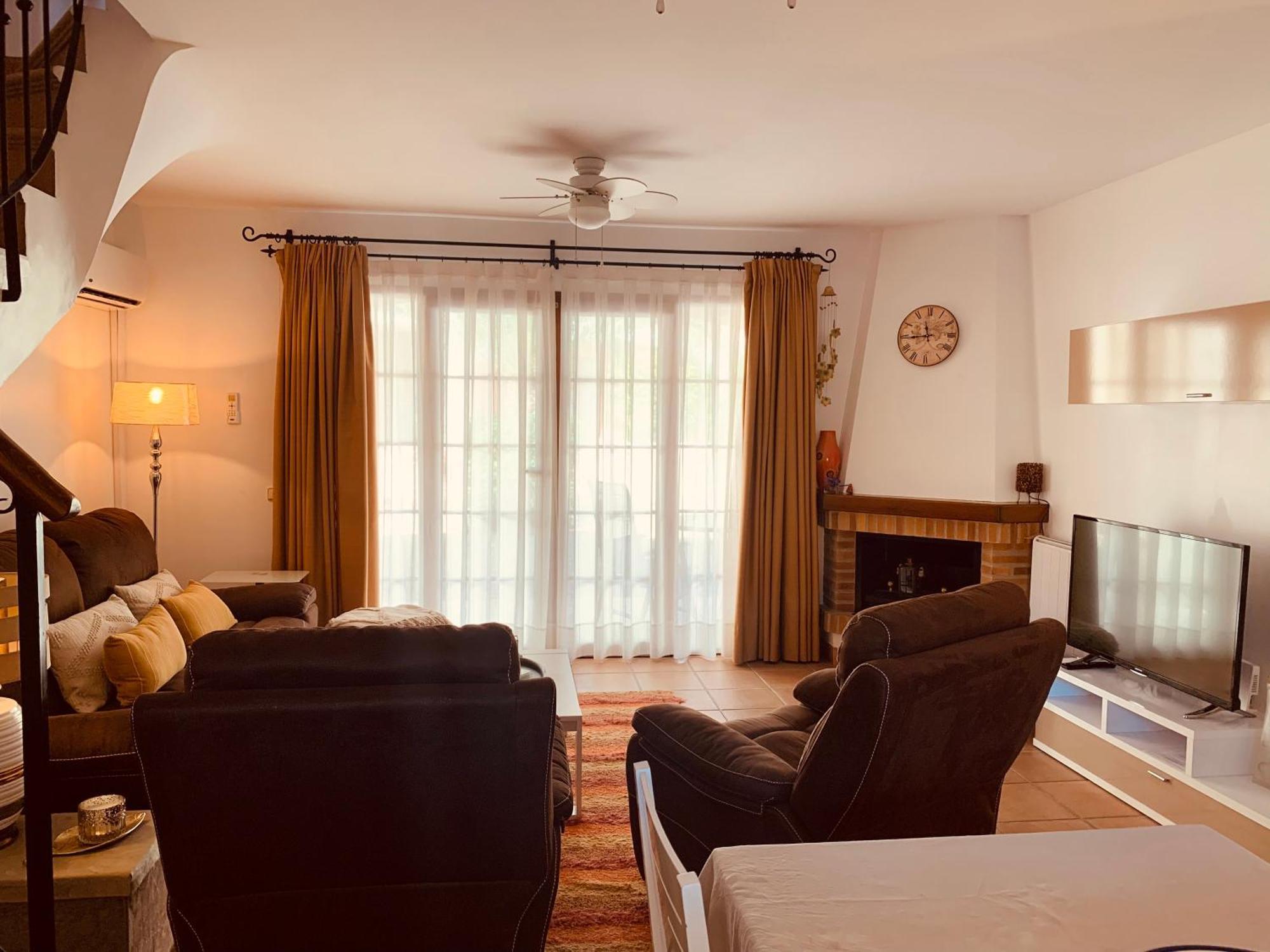 Harbour Lights Townhouse Villa Виларикос Екстериор снимка