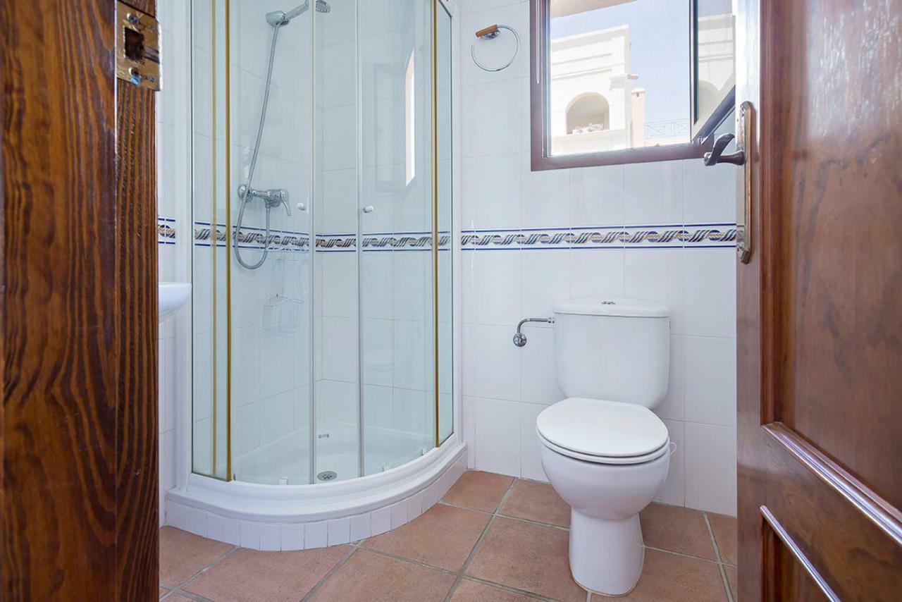 Harbour Lights Townhouse Villa Виларикос Екстериор снимка