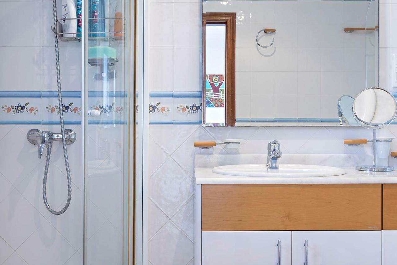 Harbour Lights Townhouse Villa Виларикос Екстериор снимка